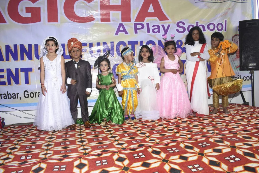 Walk, Pose, Shine — Fashion Fun Begins!